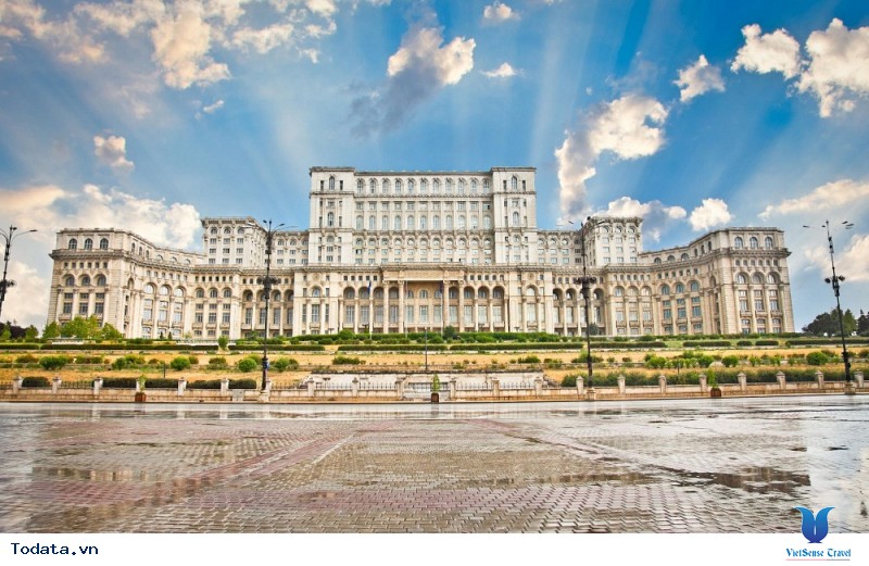 Hành Trình Khám Phá Châu Âu Xuôi Dòng Danube 13 Ngày - Ảnh 1 Hành Trình Khám Phá Châu Âu Xuôi Dòng Danube 13 Ngày - Ảnh 1